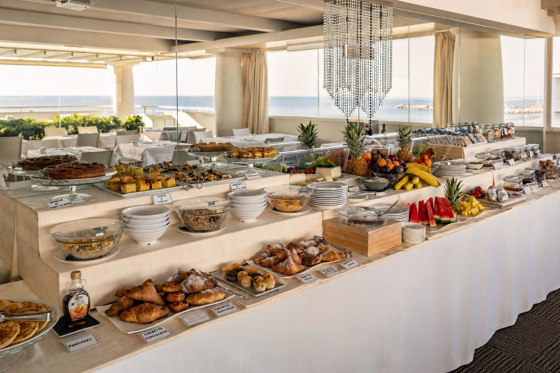 Buffet della colazione con vista mare - Hotel Terrazza Marconi Senigallia