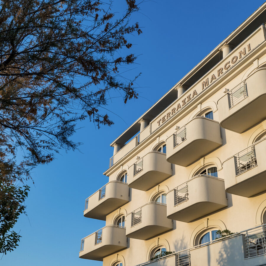 Parcheggio & Servizi - Hotel Terrazza Marconi Senigallia